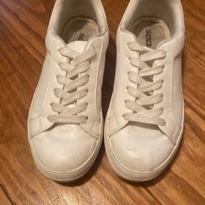 Soda White sneakers